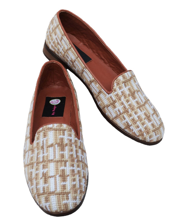 Misses needleopit loafer with a lower vamp for comfort in brown and cream shades